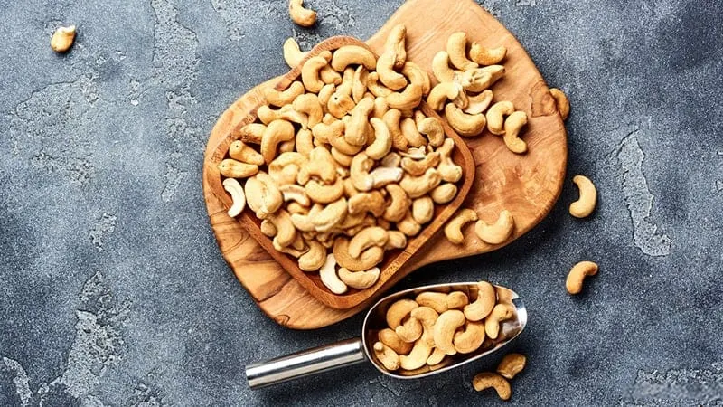 how-to-tell-if-cashews-are-bad