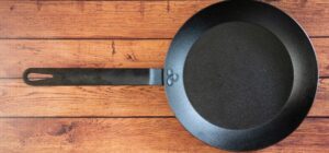 best-carbon-steel-skillet