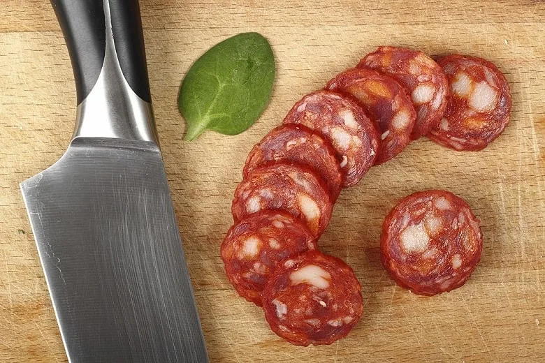 chorizo-vs-sausage