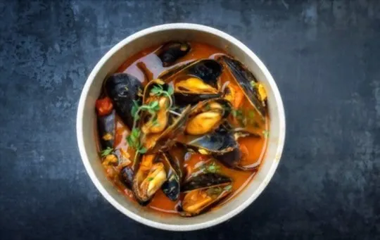 how to reheat mussels in broth