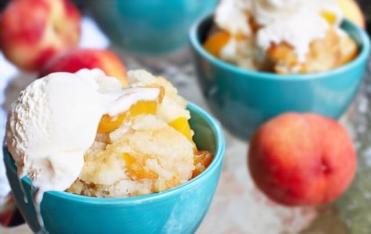 how to reheat peach cobbler in microwave