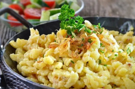 What To Serve With Pasta Salad? 10 BEST Side Dishes | EatDelights