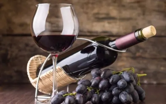how to drink pinot noir