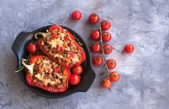 how to reheat frozen stuffed peppers in microwave