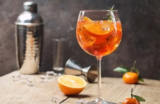 the difference between aperol campari