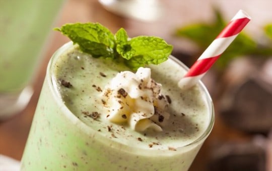 what does a shamrock mcflurry taste like