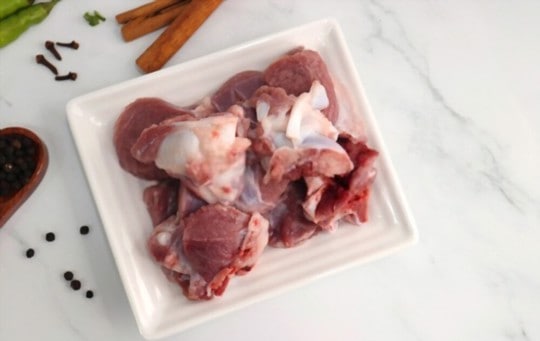 what does goat meat look like