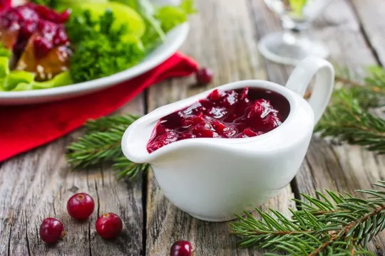 why is cranberry sauce popular