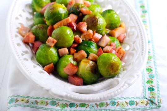 brussels sprouts with pancetta and walnuts