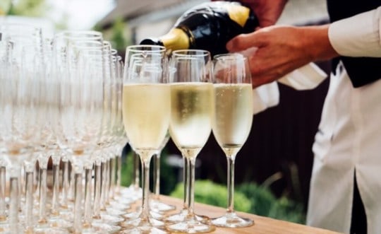 champagne vs prosecco