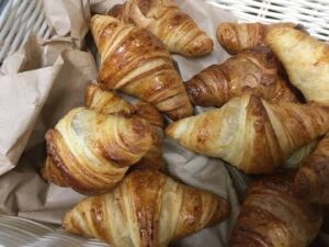do croissants go bad
