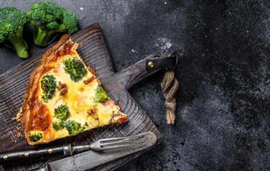 why is my quiche watery in the middle