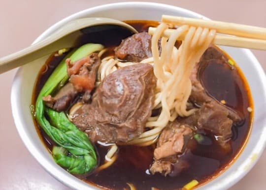 braised beef noodle soup