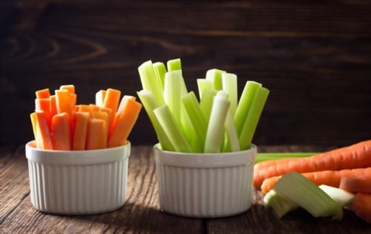carrot and celery sticks