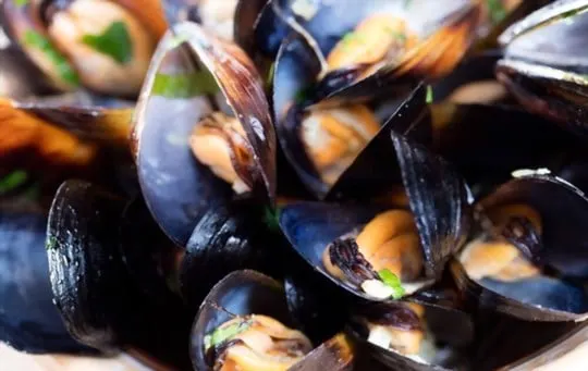 how to freeze mussels raw