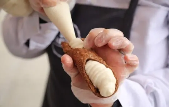 how to tell if cannolis are bad
