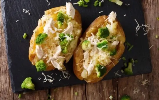 how to thaw and reheat frozen baked potatoes