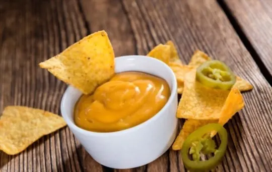 how to thaw and reheat nacho cheese sauce