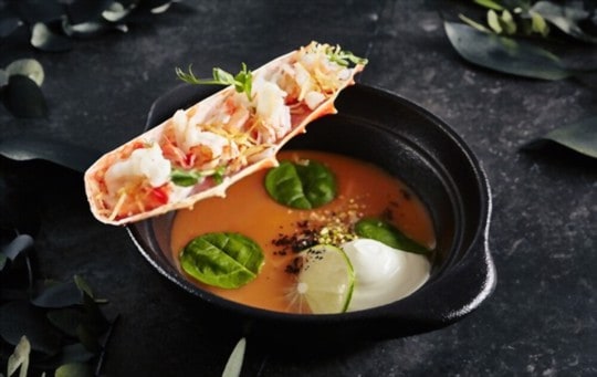what to serve with lobster bisque