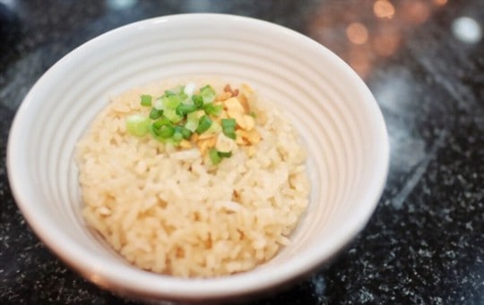 garlic rice with parsley