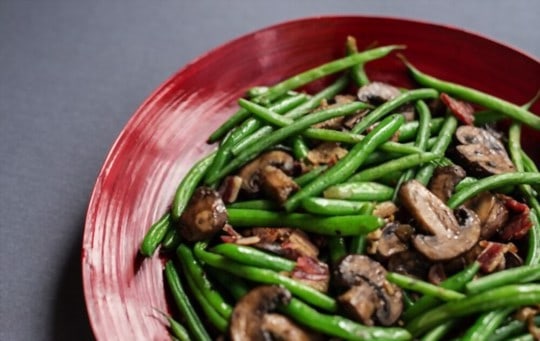 green beans with mushrooms