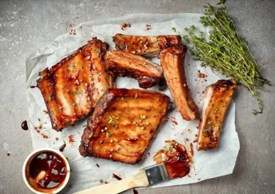 pork ribs grilled with bbq sauce
