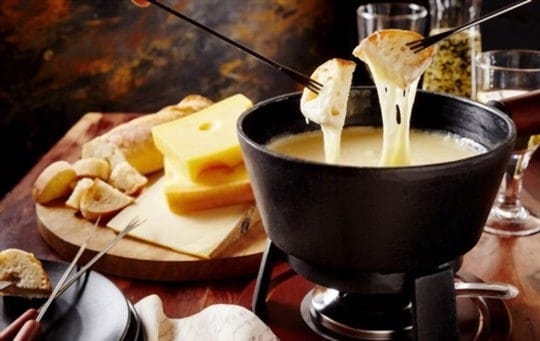 What to Serve with Cheese Fondue - 7 BEST Side Dishes