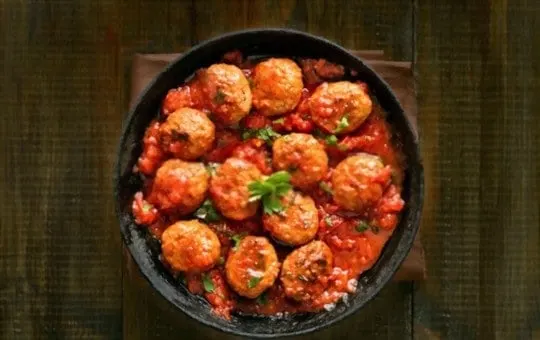 What to Serve with Chicken Meatballs? 8 BEST Side Dishes