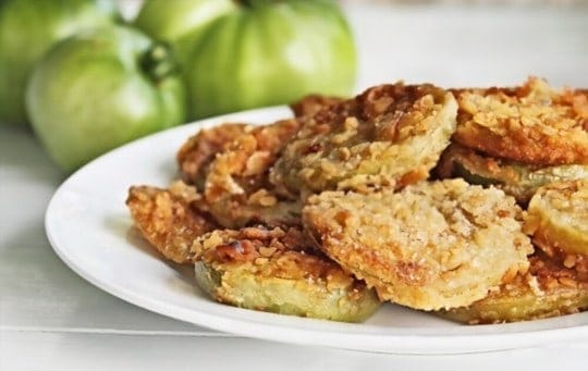 What to Serve with Fried Green Tomatoes? 8 BEST Side Dishes