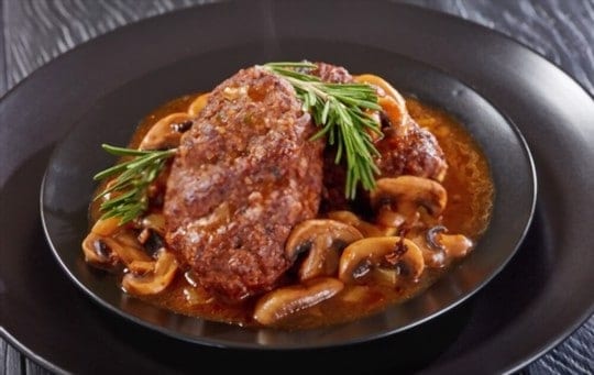 What to Serve with Salisbury Steak? 8 BEST Side Dishes