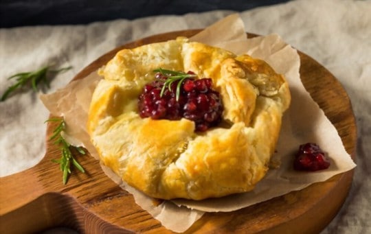 why consider serving side dishes for baked brie