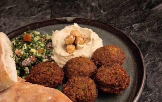 why consider serving side dishes for falafel