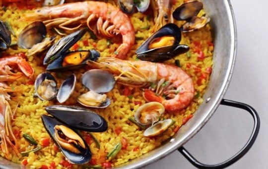 why consider serving side dishes for paella