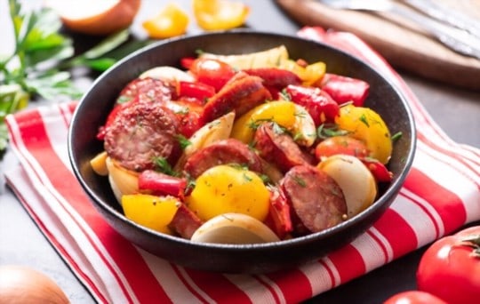 why consider serving side dishes for sausage and peppers