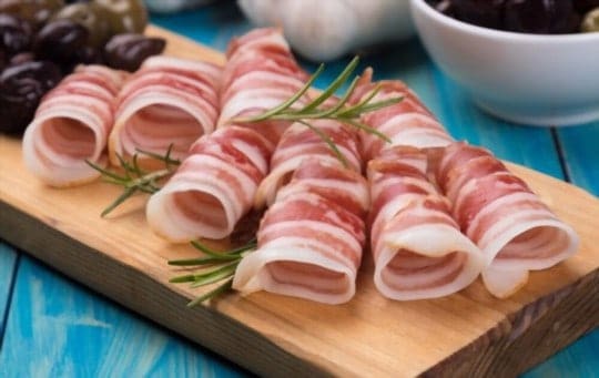 The 5 Best Substitutes for Pancetta