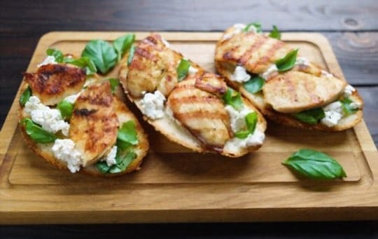 What To Serve With Bruschetta Chicken? 8 BEST Side Dishes