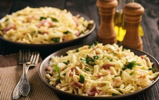 What to Serve with Spaetzle? 8 BEST Side Dishes