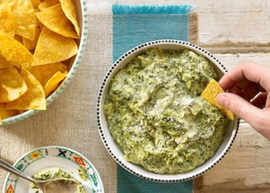 What to Serve with Spinach Artichoke Dip? 8 BEST Side Dishes