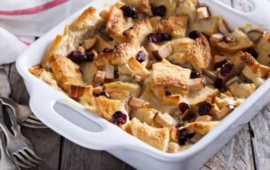 bread pudding with cranberries