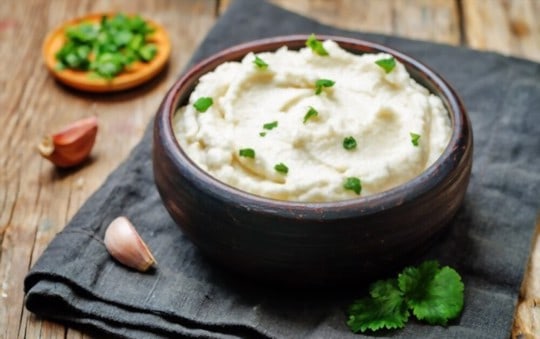 garlic mashed cauliflower