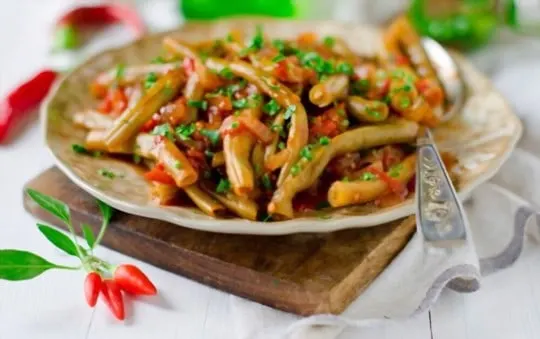 green beans with tomatoes