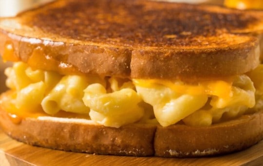 grilled cheese sandwiches