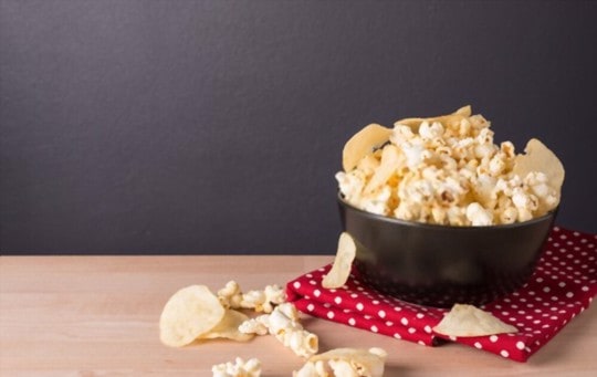 popcorn and potato chips