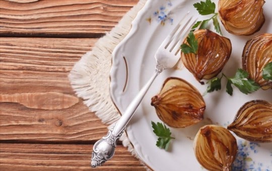 roasted onions with balsamic vinegar