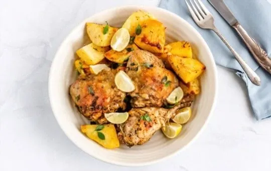 What To Serve With Greek Chicken? 8 BEST Side Dishes
