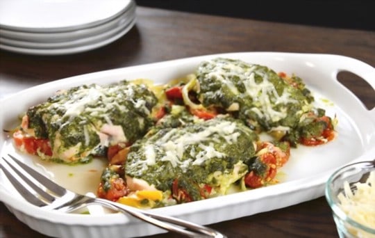 baked pesto chicken with roasted tomatoes