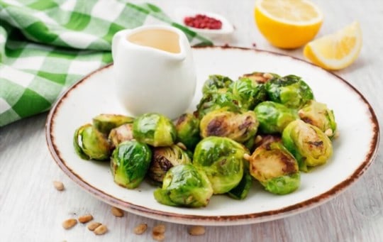 garlic parmesan roasted brussels sprouts