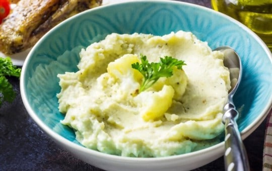 mashed cauliflower with parmesan cheese