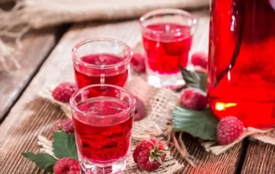raspberry liqueur