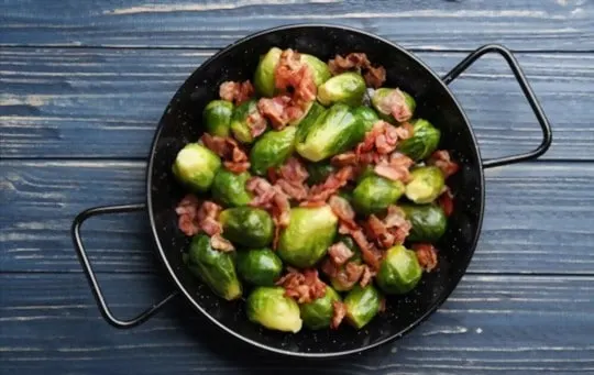 roasted brussels sprouts and bacon